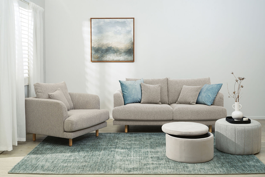 00-294_Virginia - against wall - light sofa 5mb